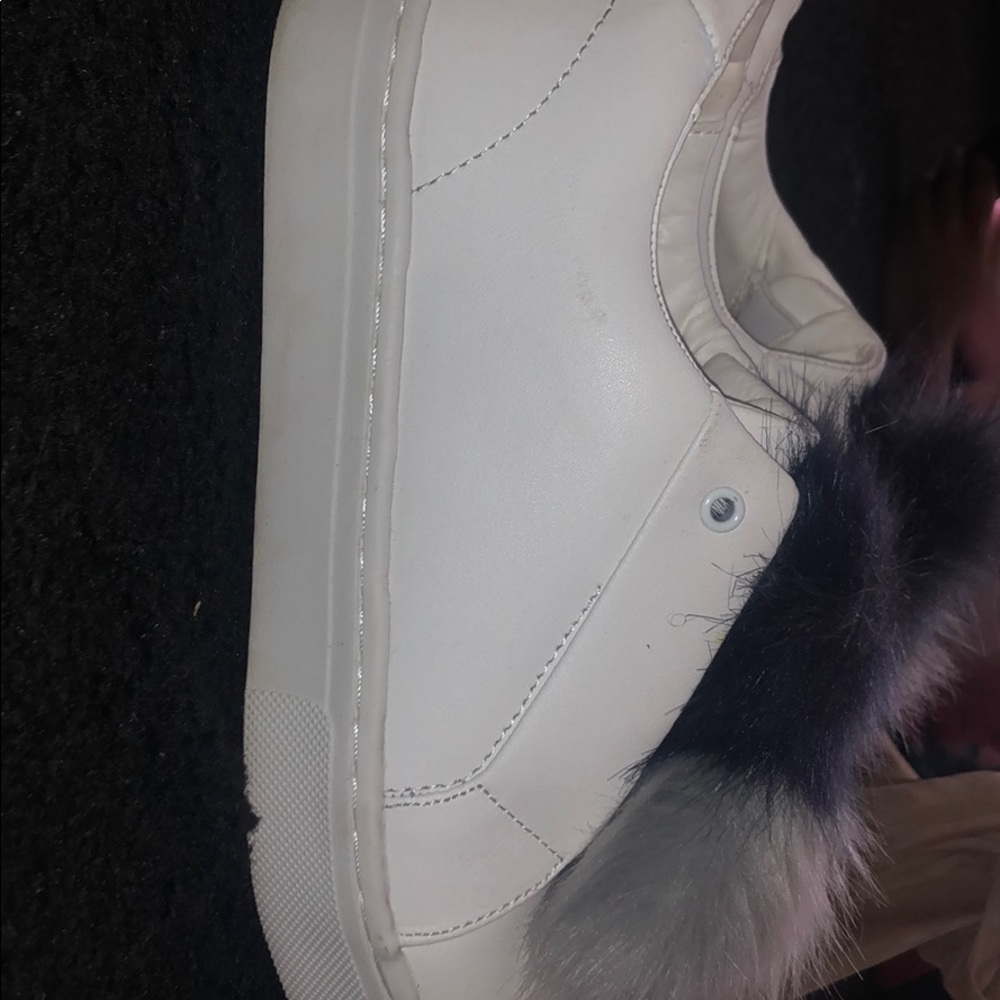 Slip on - Picture 2 of 2